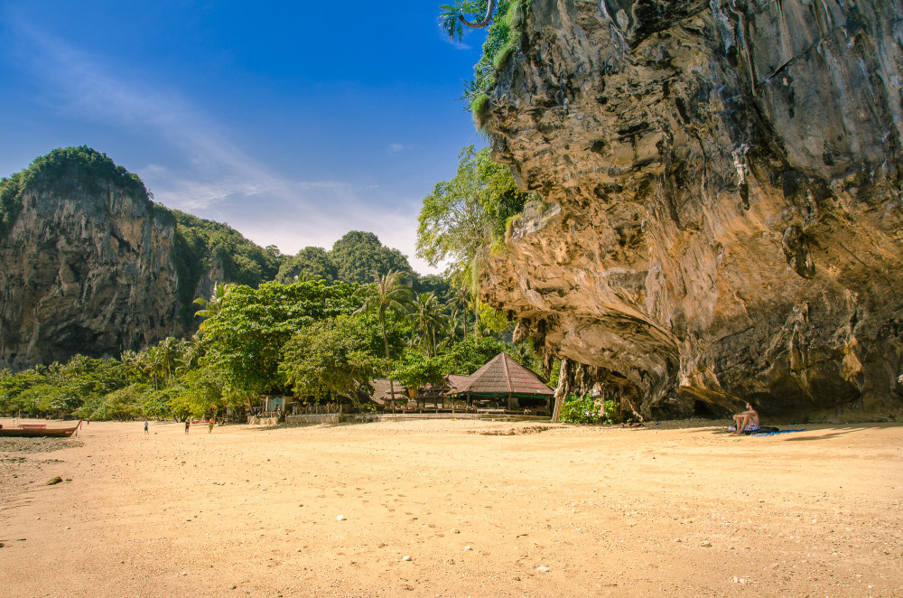 railay04